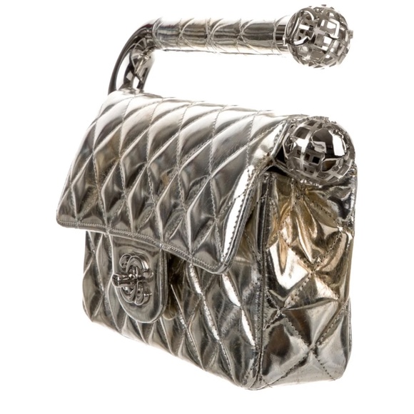 Chanel Around the World Bag / Clutch - Picture 3 of 10